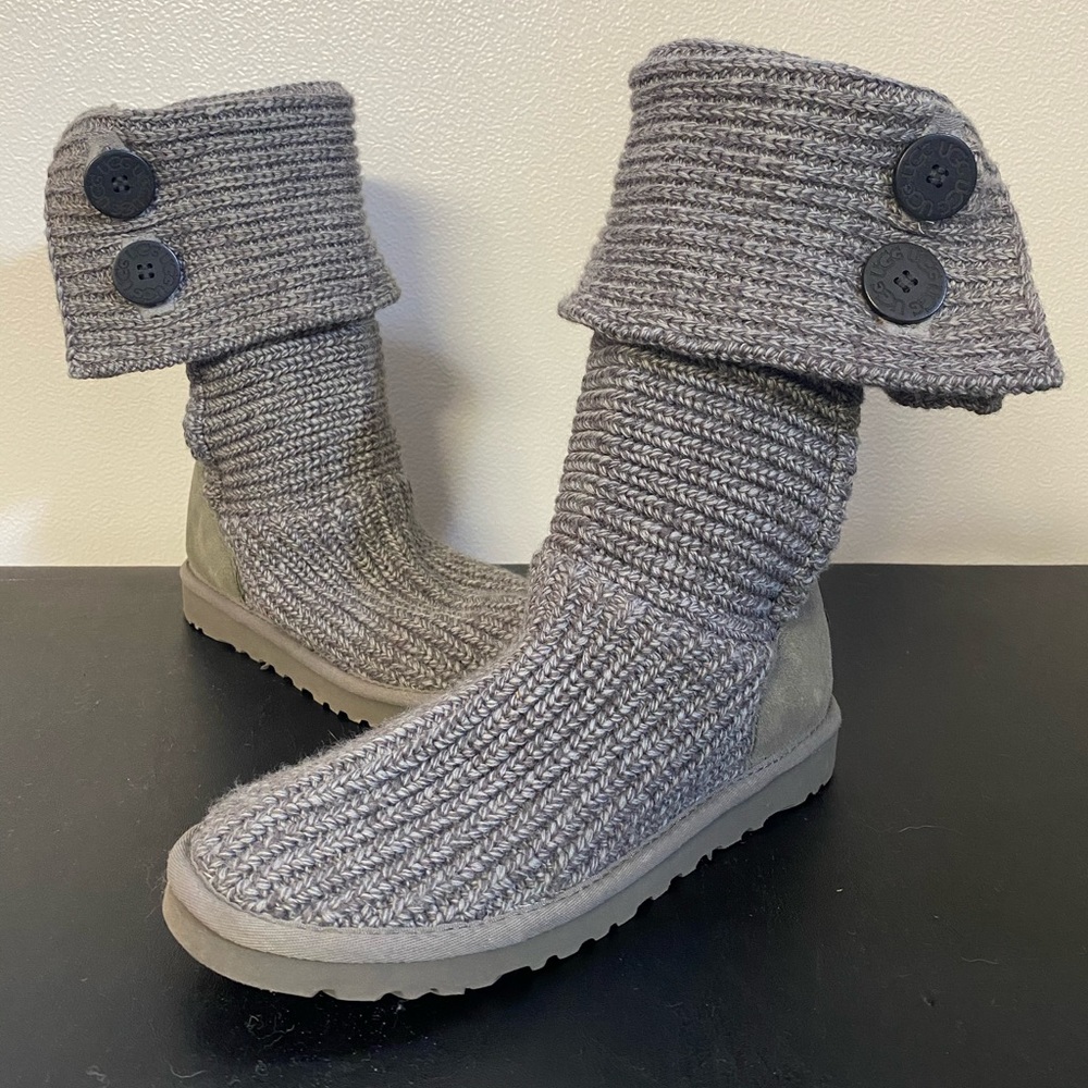 Uggs Women Boots (Size: 8 US Women)